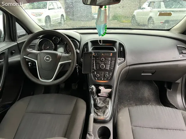 Opel Astra G 2013 · 1.6 MT