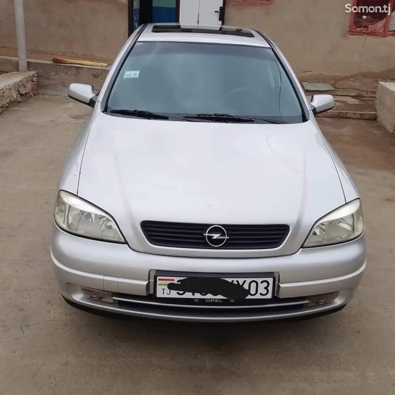 Opel Astra G 1999 · 1.6 MT