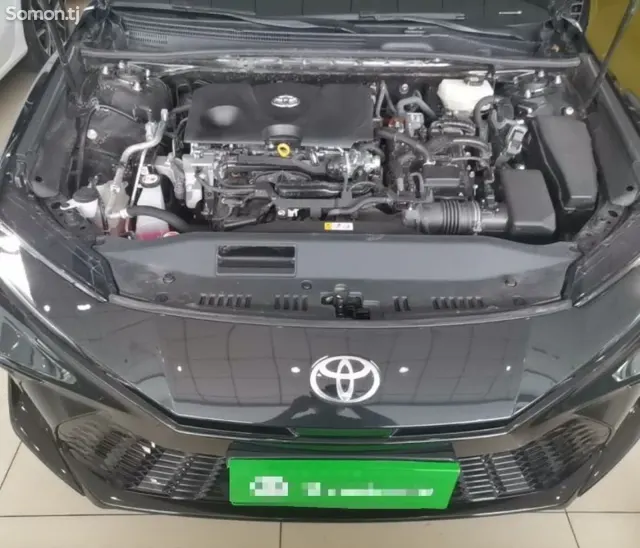 Toyota Camry 2025 · 2.0 AT