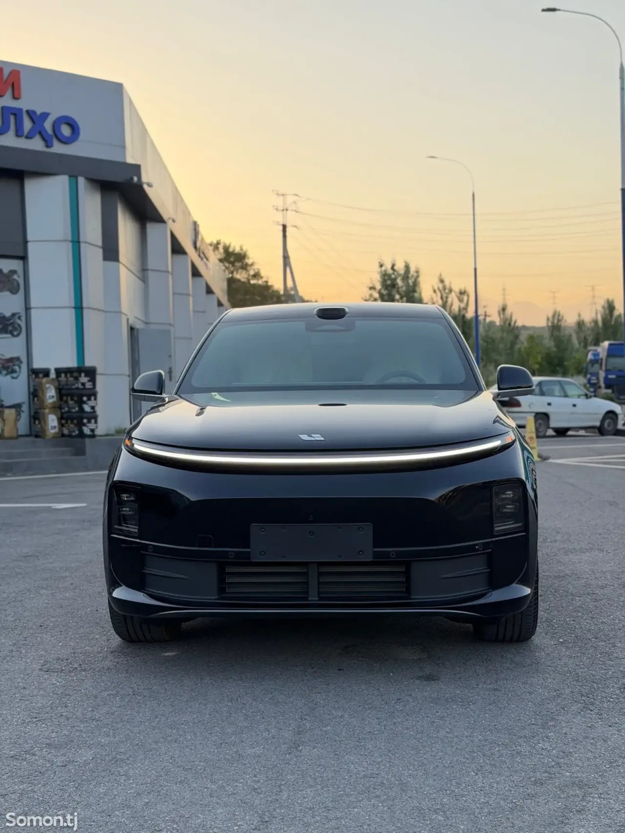 Li Auto (Lixiang) L6 2025 · 1.5 AT