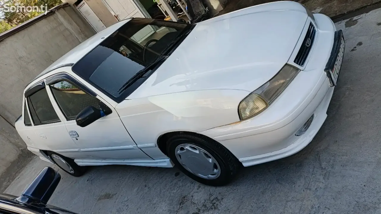 Daewoo Nexia 1996 · 1.6 MT