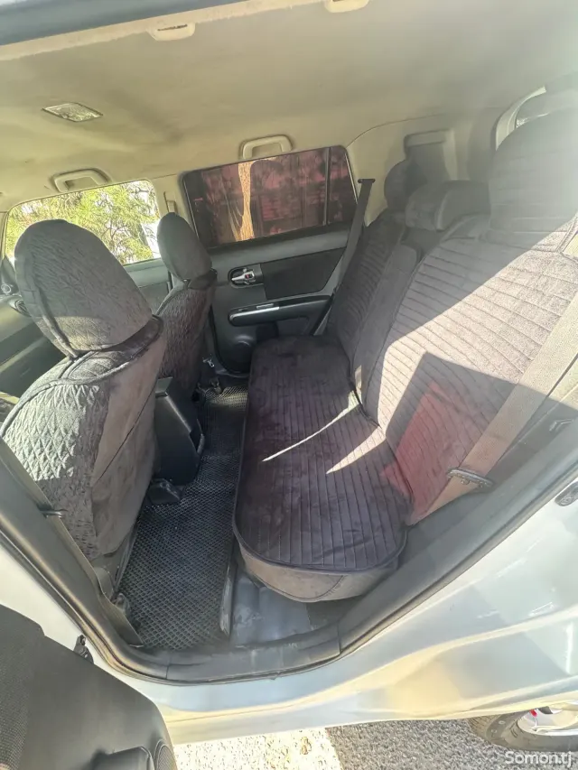 Toyota Rumion 2010 · 1.5 CVT