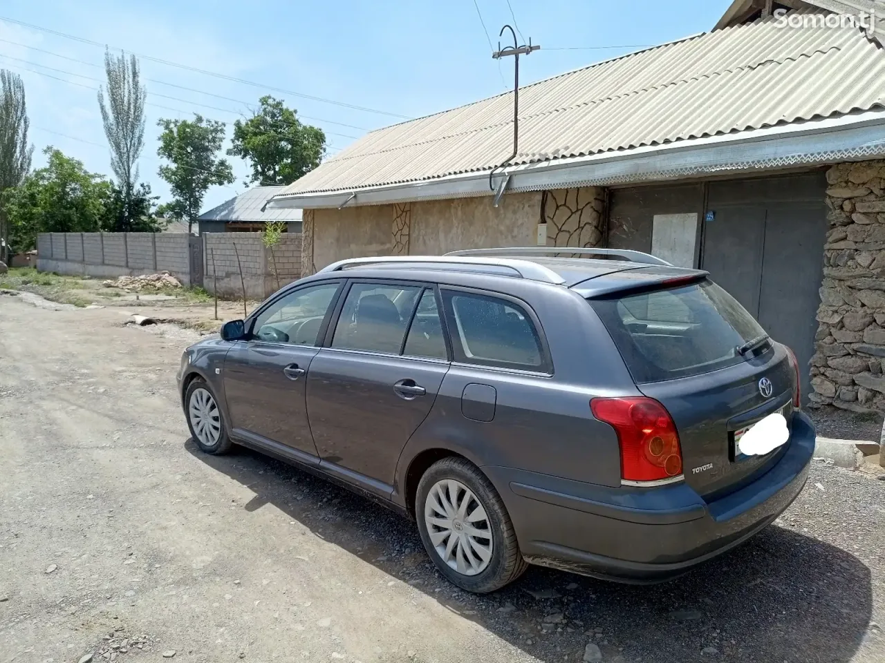Toyota Avensis 2006 · 1.8 MT