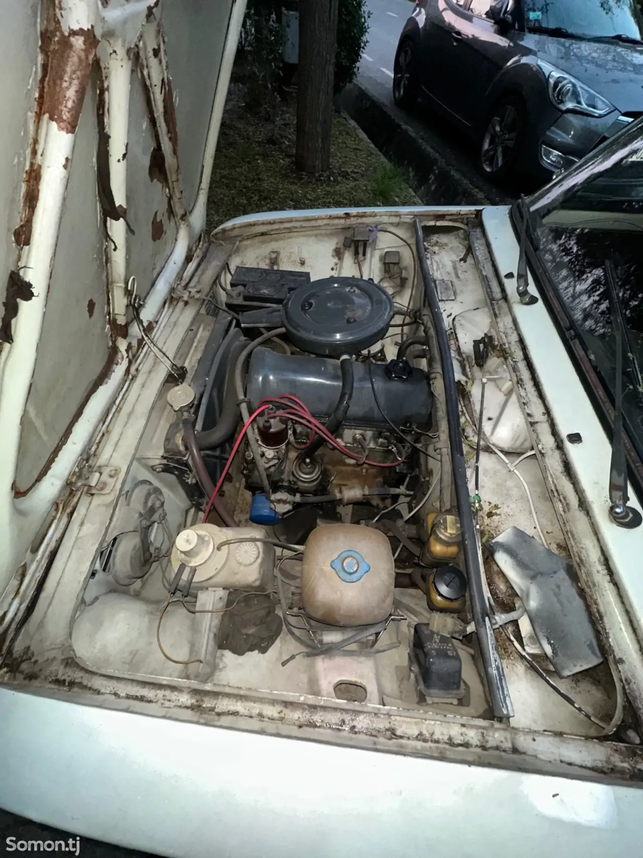 Lada (ВАЗ) 2113 1984 · 1.3 MT
