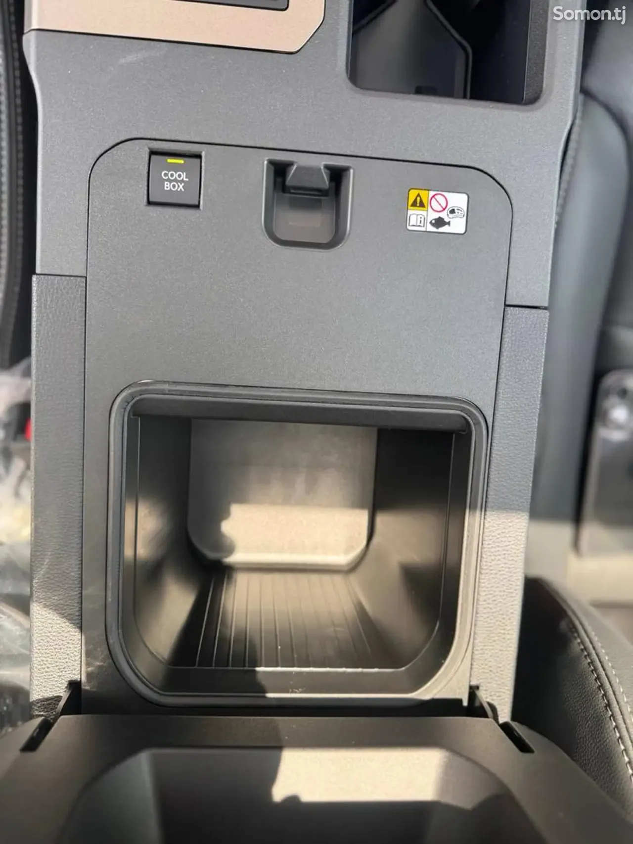 Toyota Land Cruiser Prado 2025 · 2.4 AT