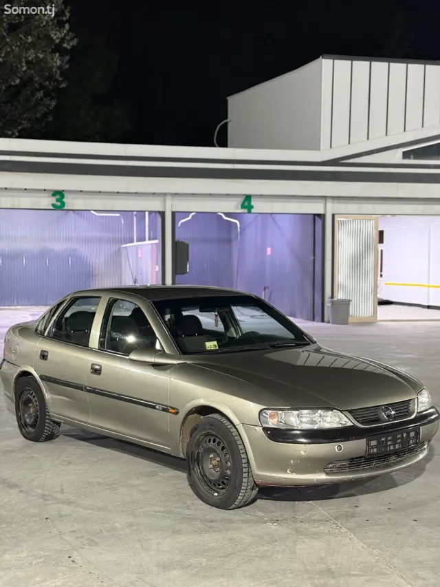 Opel Vectra B 1997 · 1.6 MT