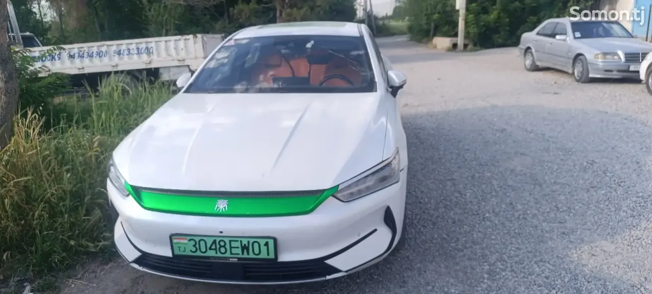 BYD Qin Plus 2023 · AT