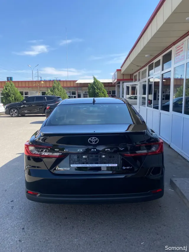 Toyota Camry 2026 · 2.5 AT