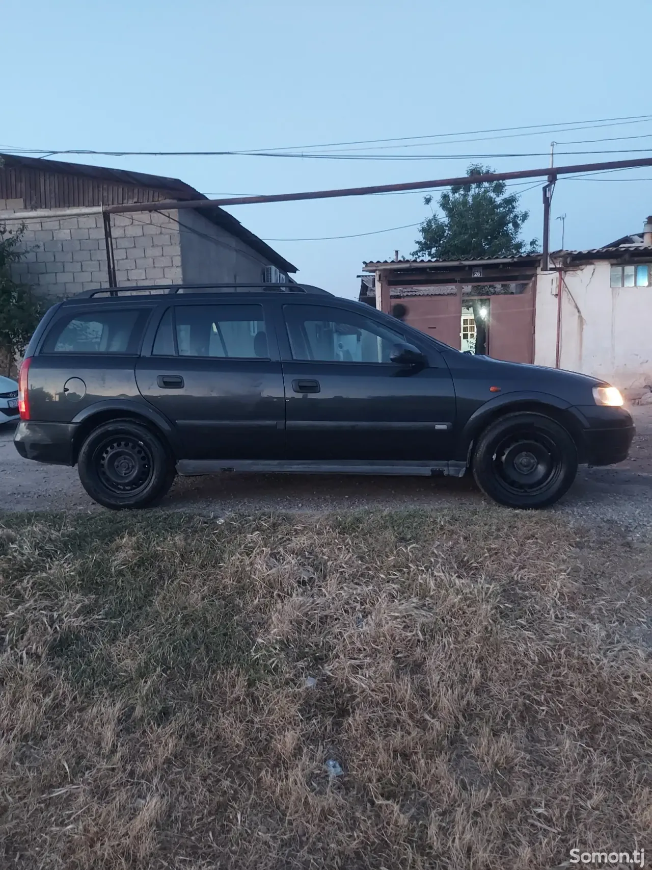 Opel Astra G 1998 · 1.6 MT