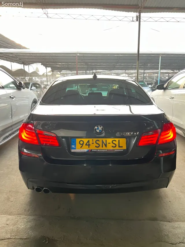 BMW 5 series 2011 · 3.0 AT