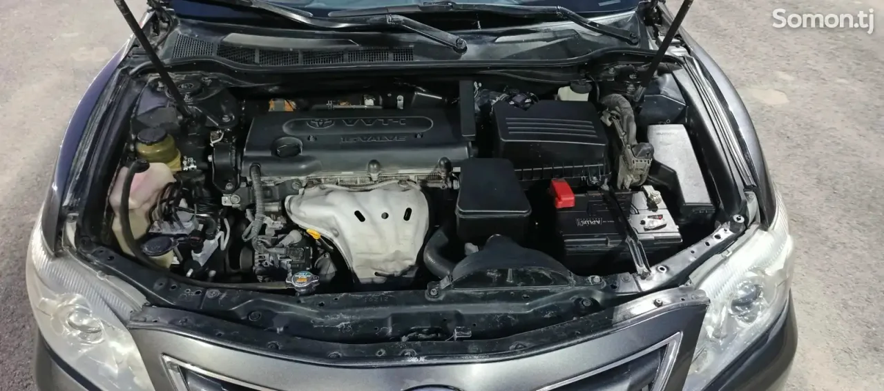 Toyota Camry 2009 · 2.4 AT