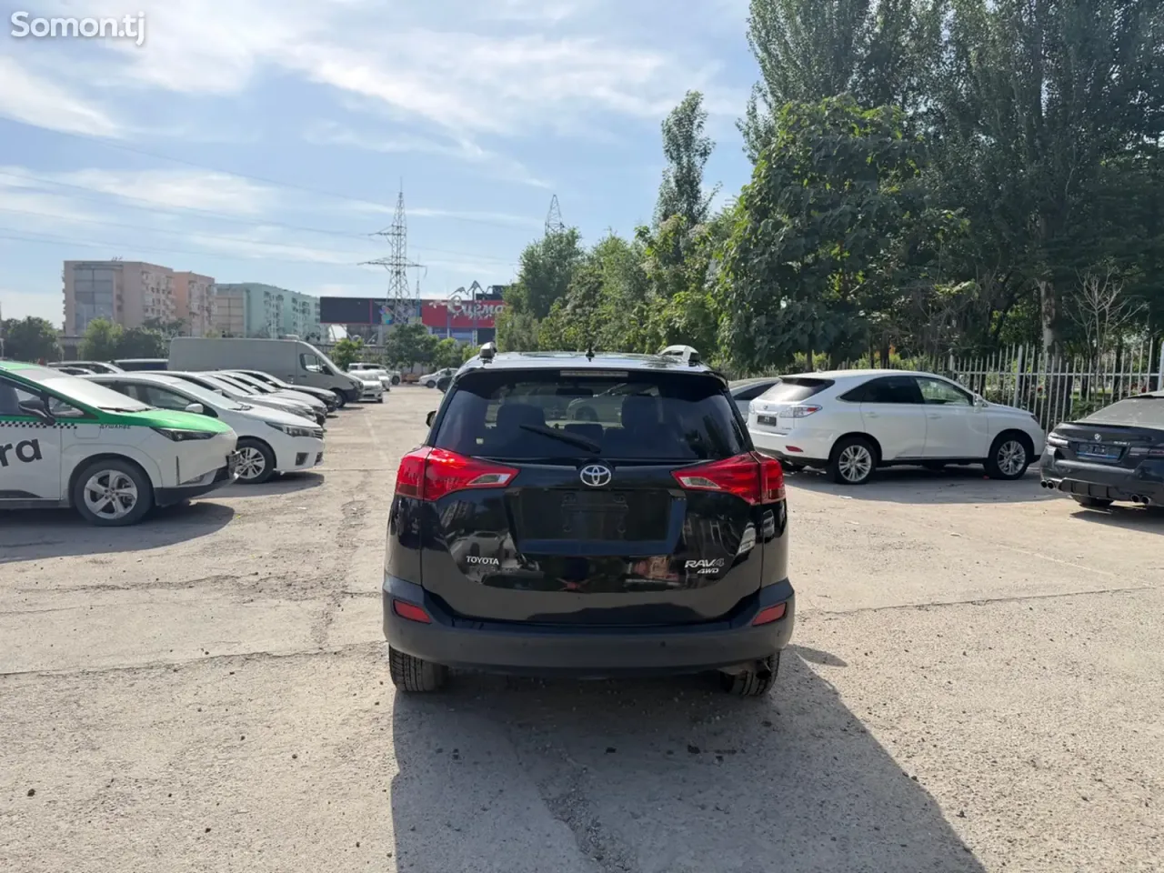 Toyota RAV 4 2014 · 2.5 AT