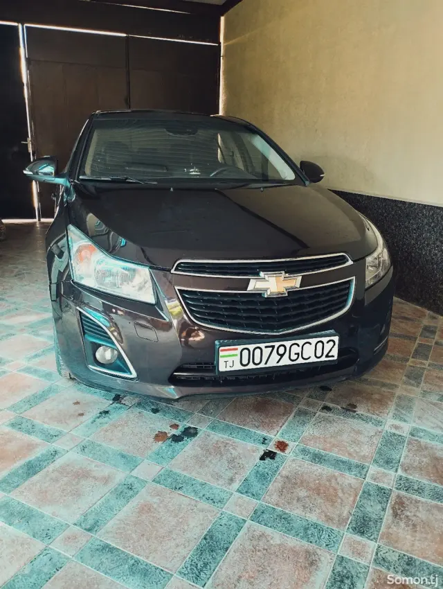 Chevrolet Cruze 2014 · 1.8 AT
