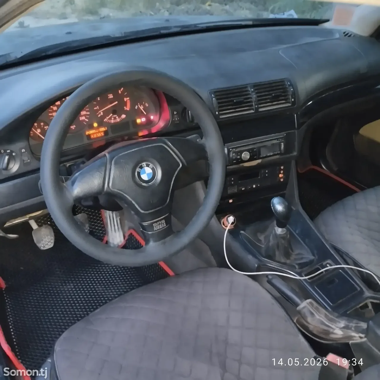 BMW 5 series 1998 · 2.5 MT