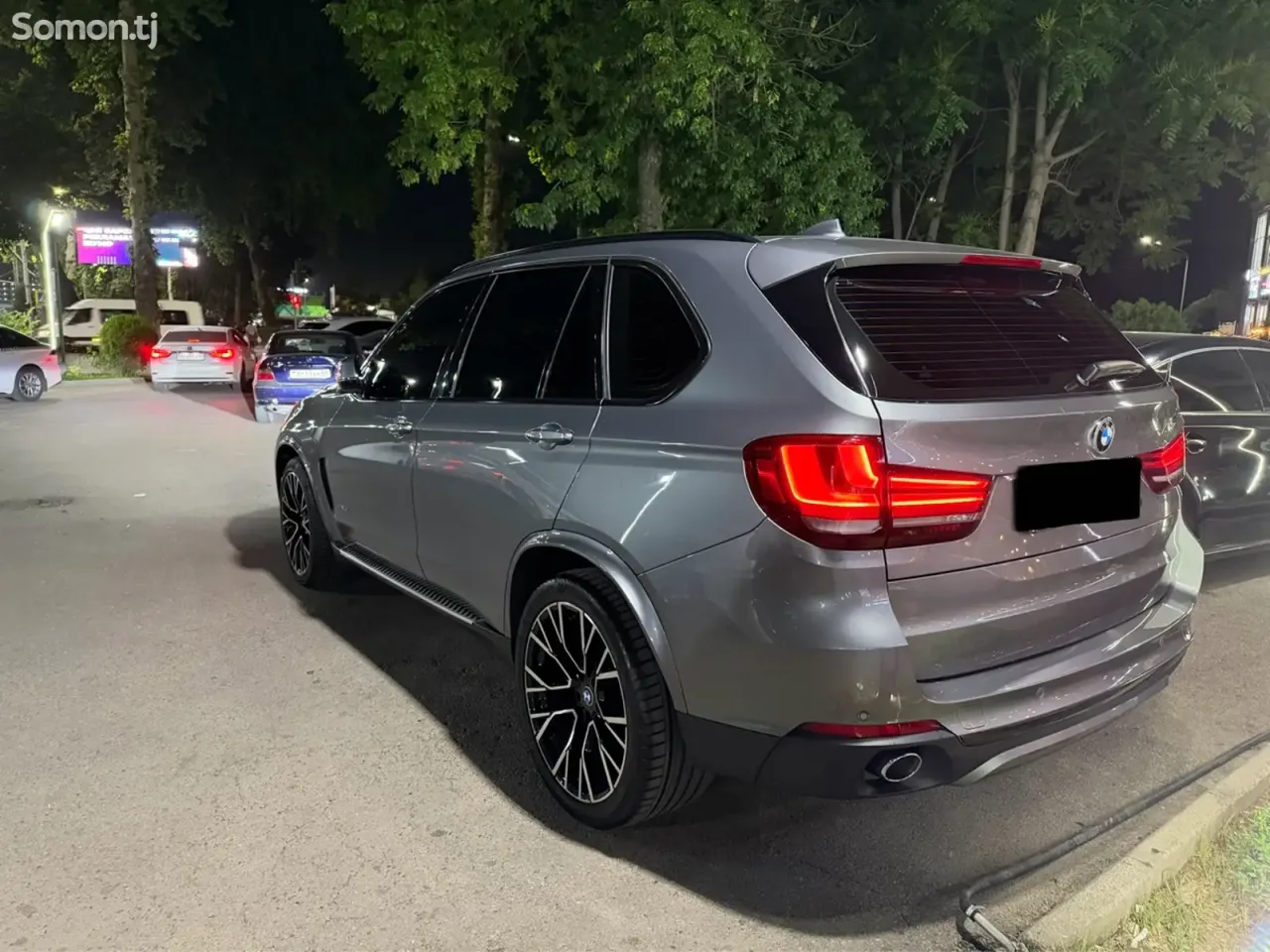 BMW X5 2015 · 3.0 AT