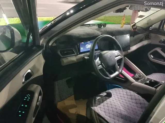 BYD Yuan Up 2025 · AT