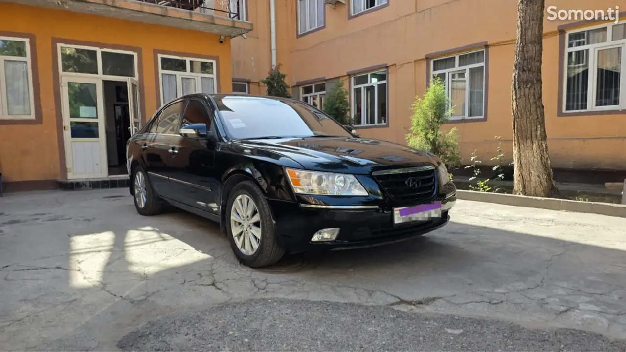 Hyundai Sonata 2008 · 3.3 AT