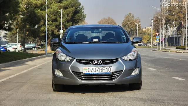 Hyundai Avante 2011 · 1.6 AT