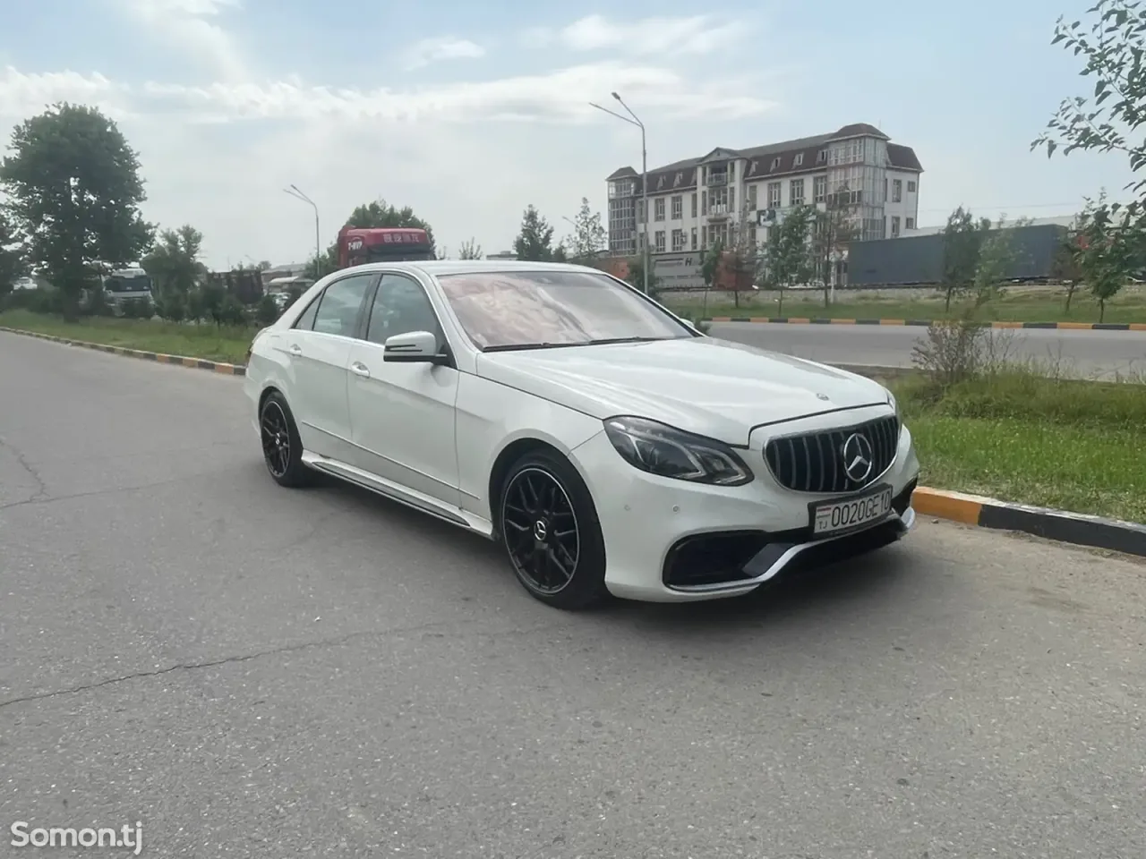 Mercedes-Benz E class 2010 · 3.5 AT