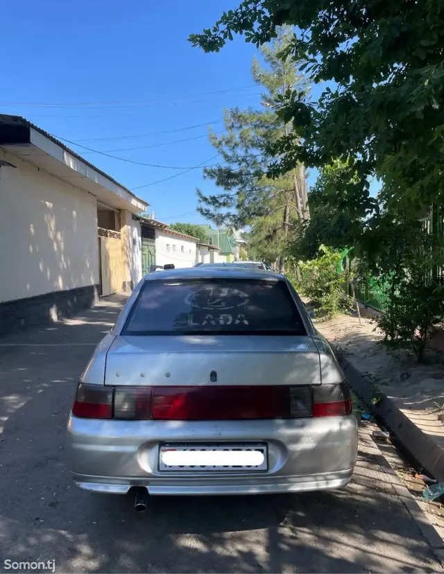 Lada (ВАЗ) 2110 2004 · 1.6 MT