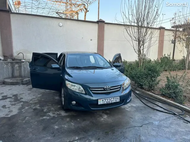Toyota Corolla 2008 · 1.6 MT