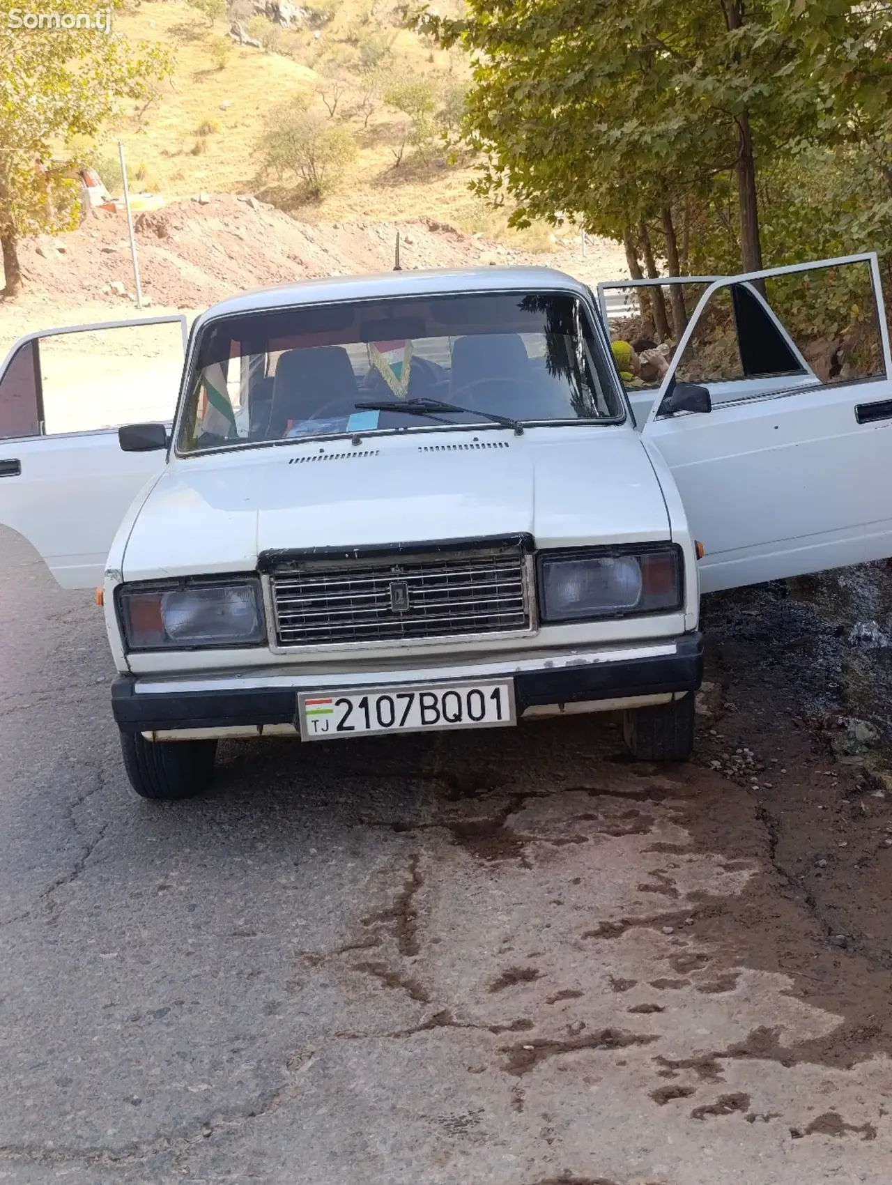 Lada (ВАЗ) 2107 2002 · 1.6 MT