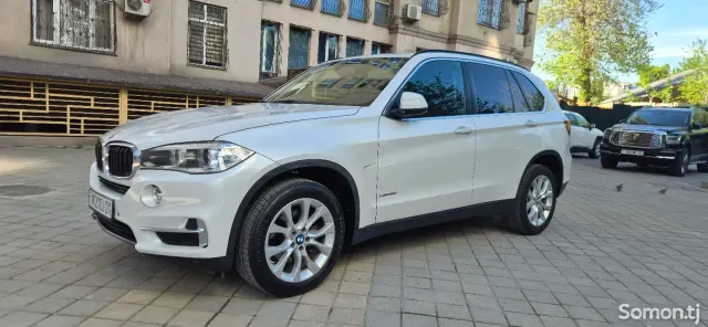 BMW X5 2016 · 3.5 AMT