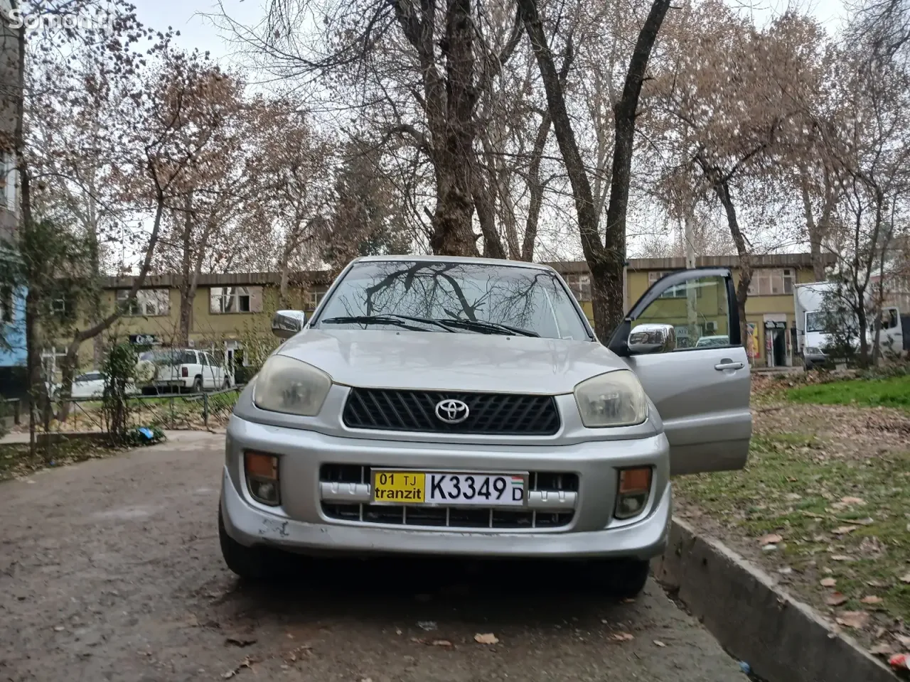 Toyota RAV 4 2005 · 1.8 AT