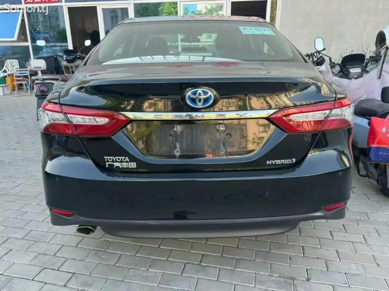 Toyota Camry 2018 · 2.5 AT