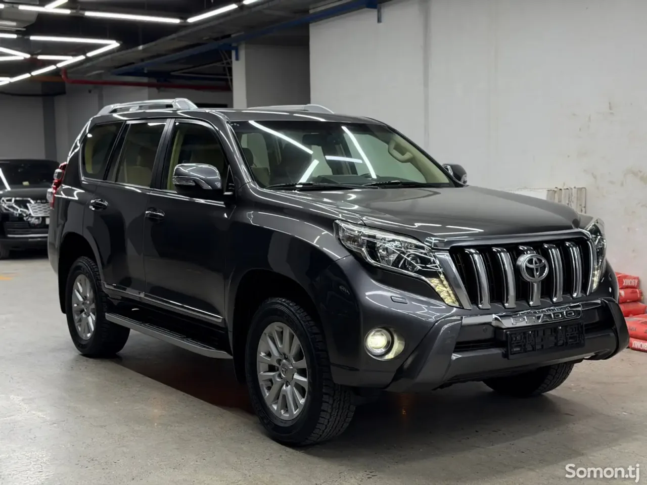 Toyota Land Cruiser Prado 2017 · 4.0 AT