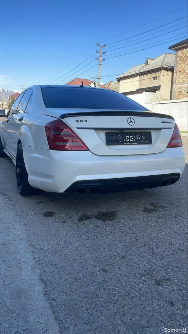 Mercedes-Benz C class 2008 · 5.5 AT