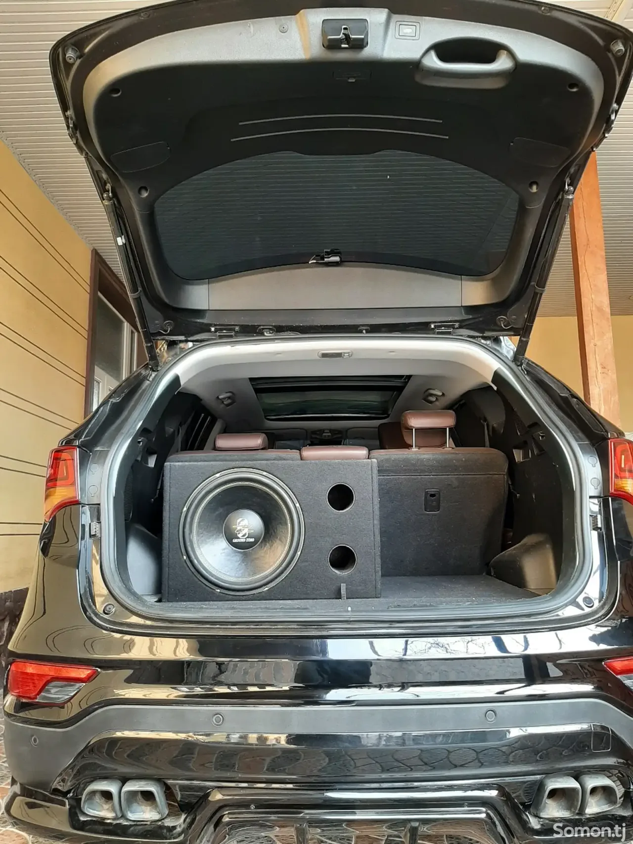 Hyundai Santa Fe 2016 · 2.0 AT