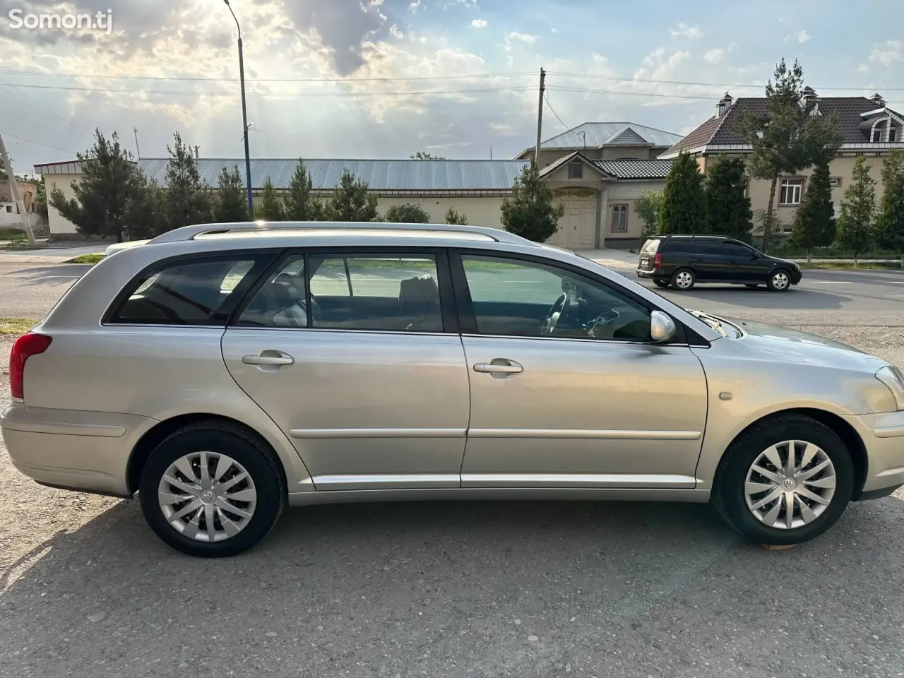 Toyota Avensis 2006 · 1.8 MT