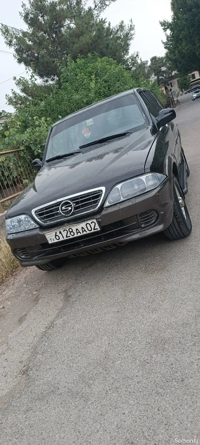 Ssang Yong Musso 2001 · MT