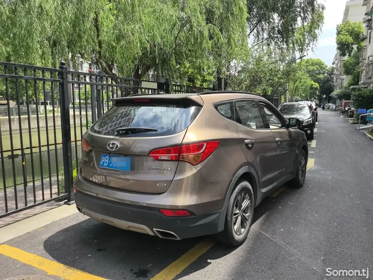 Hyundai Santa Fe 2015 · 2.4 AT