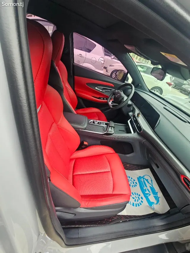 Changan UNI-T 2020 · 1.5 AT