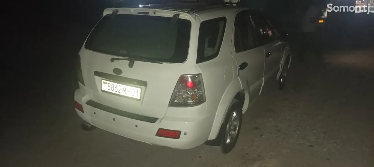 Kia Sorento 2007 · 2.0 MT