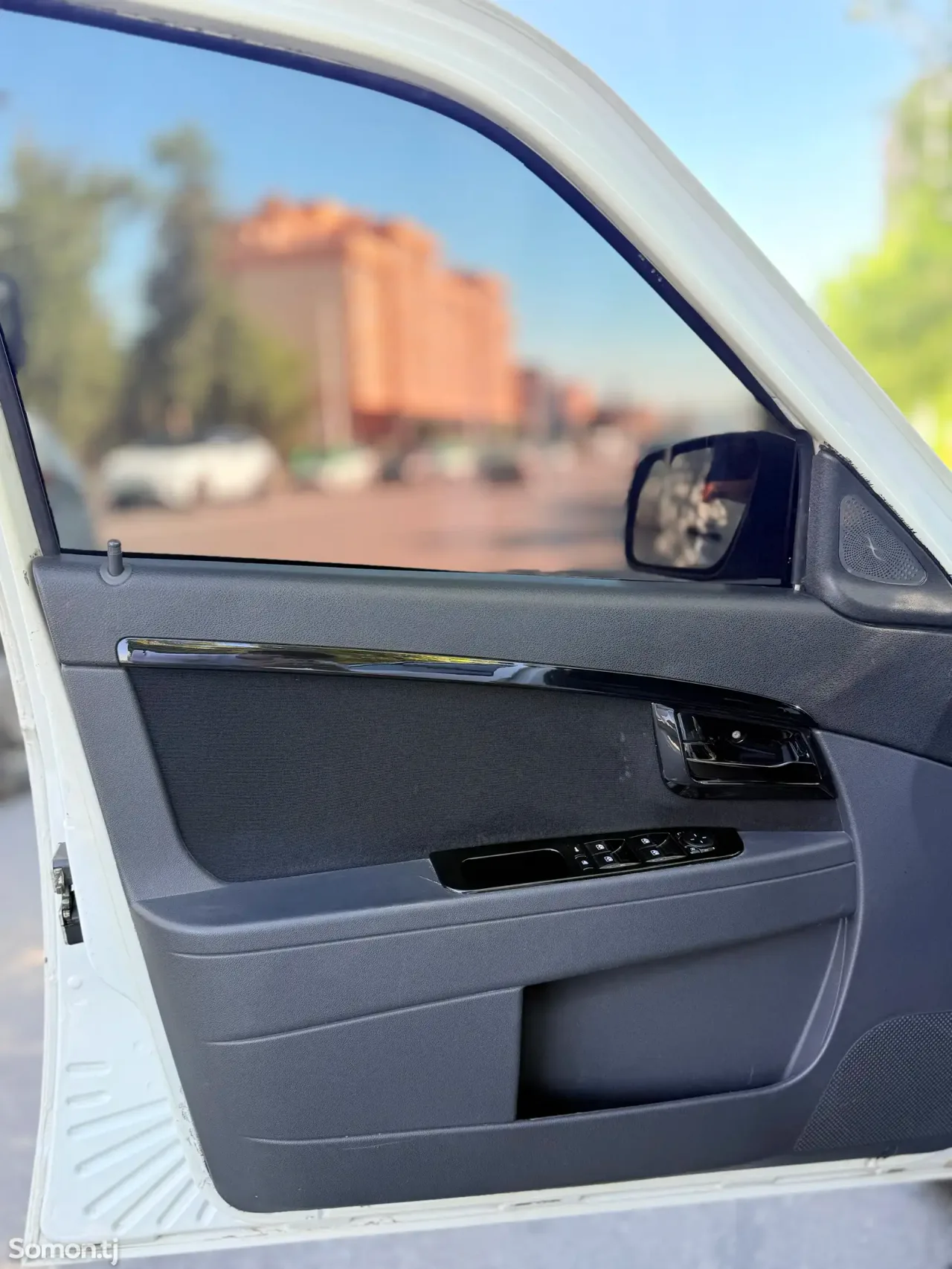 Lada (ВАЗ) Priora 2015 · 1.8 MT