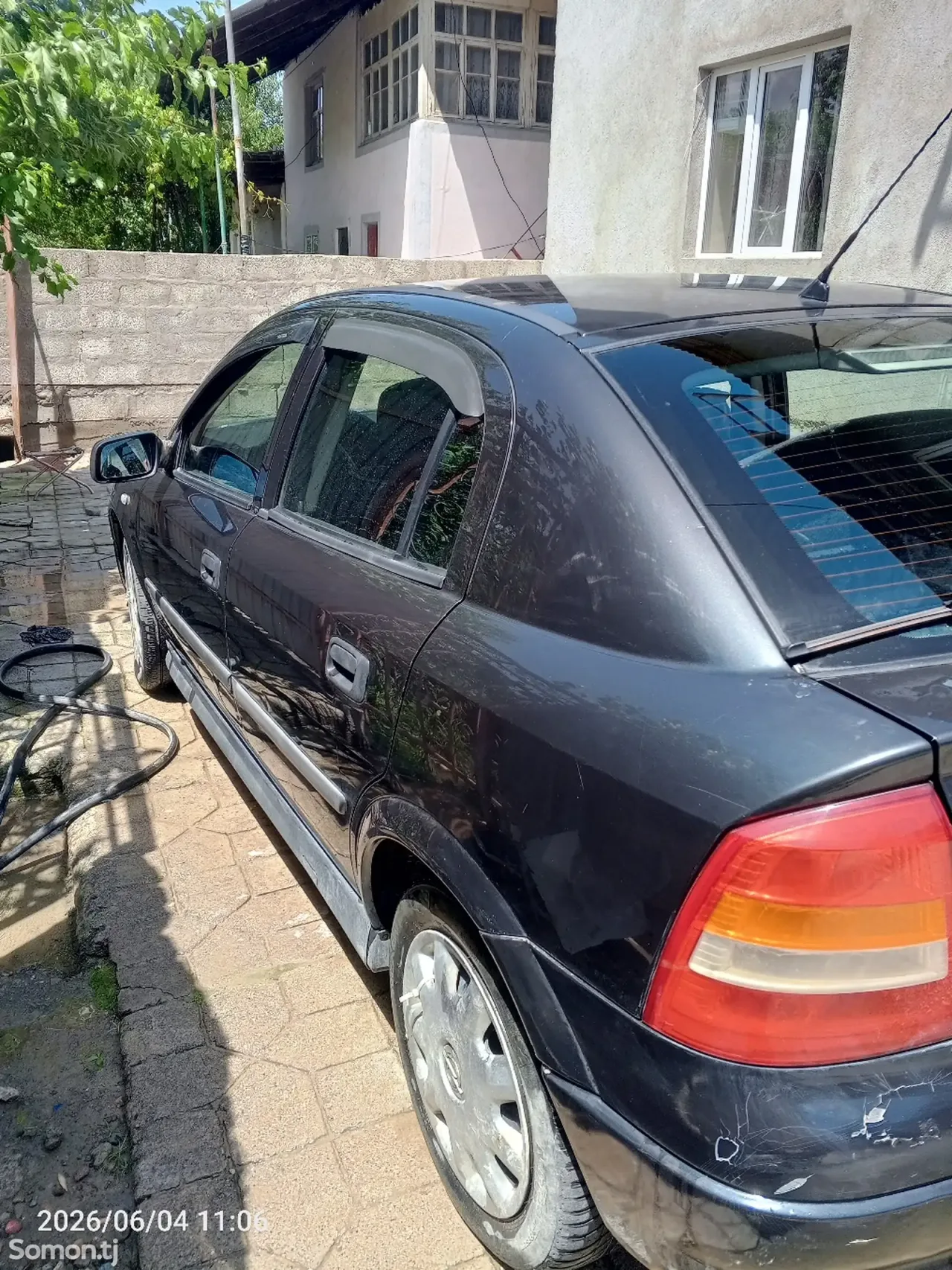 Opel Astra G 1998 · 1.6 MT