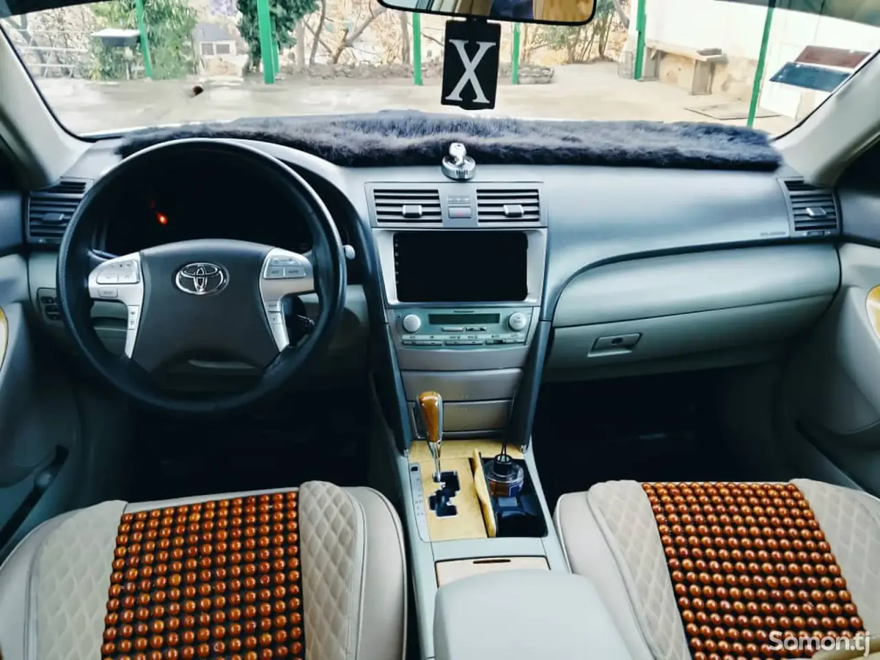 Toyota Camry 2006 · 2.4 AT