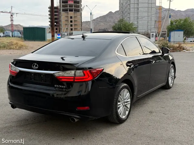 Lexus ES series 2014 · 3.5 AT