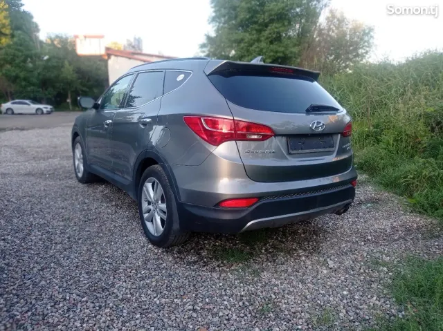 Hyundai Santa Fe 2014 · 2.0 AT
