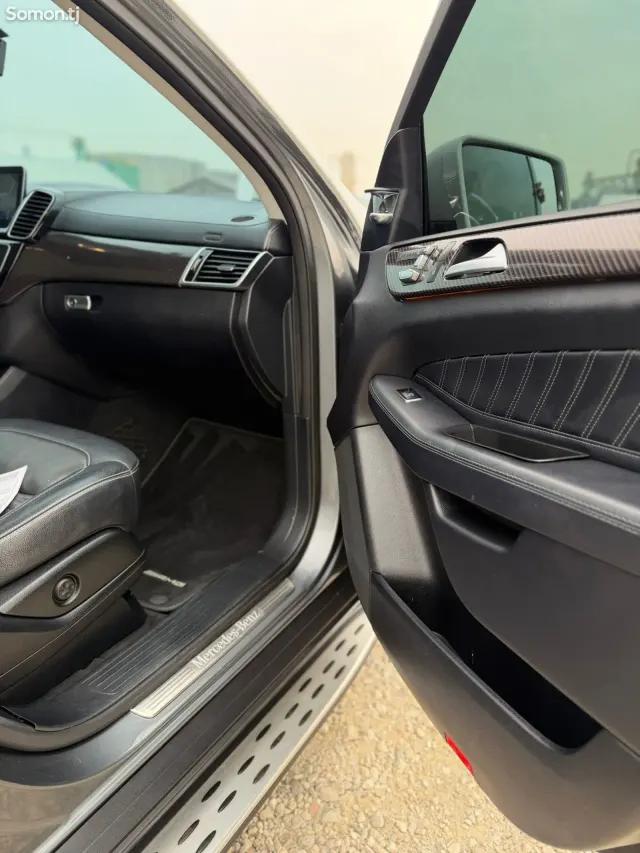 Mercedes-Benz GLE class 2017 · 3.5 AT