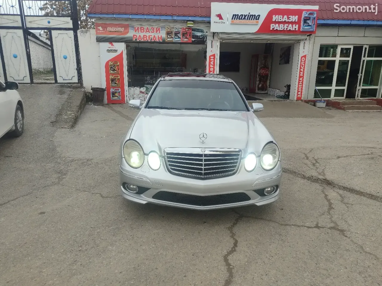 Mercedes-Benz E class 2009 · 3.5 AT
