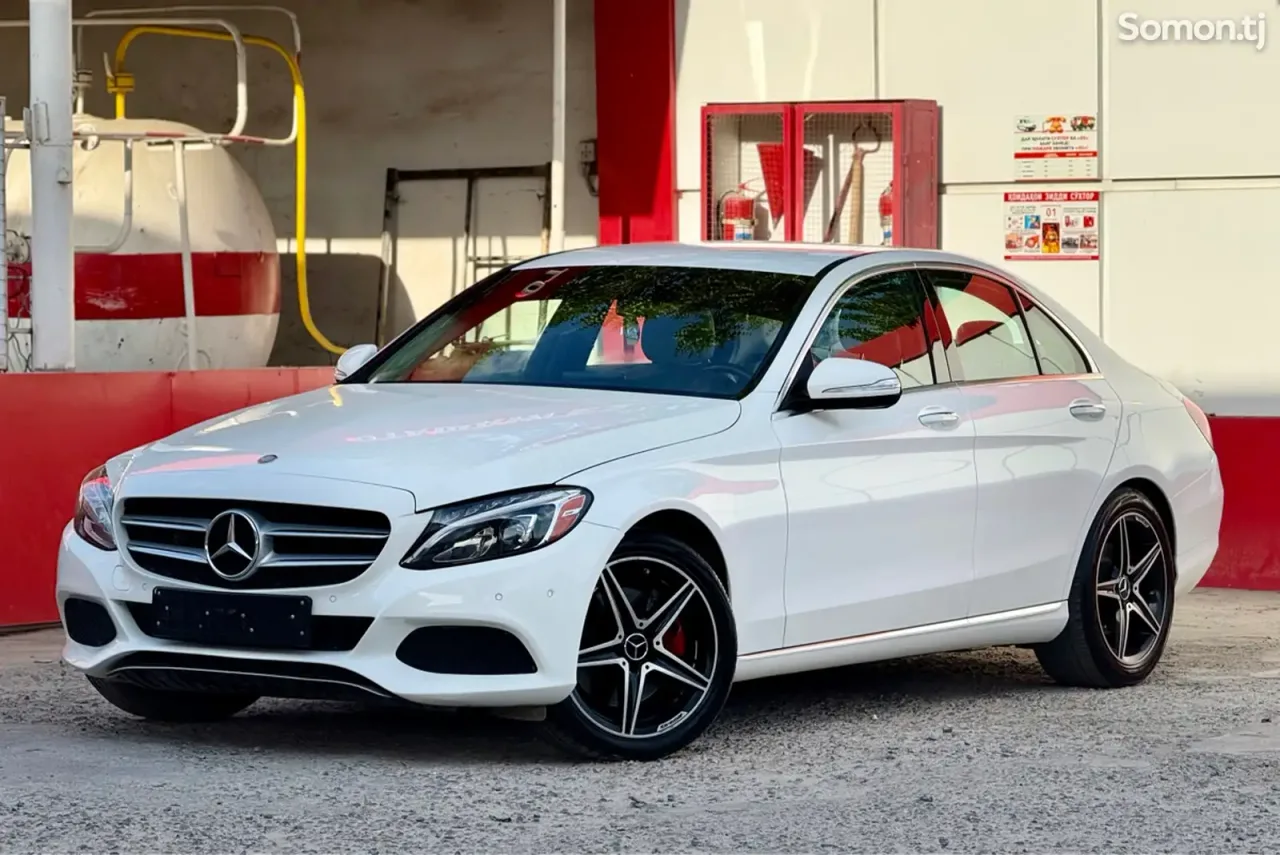 Mercedes-Benz C class 2015 · 2.0 AT