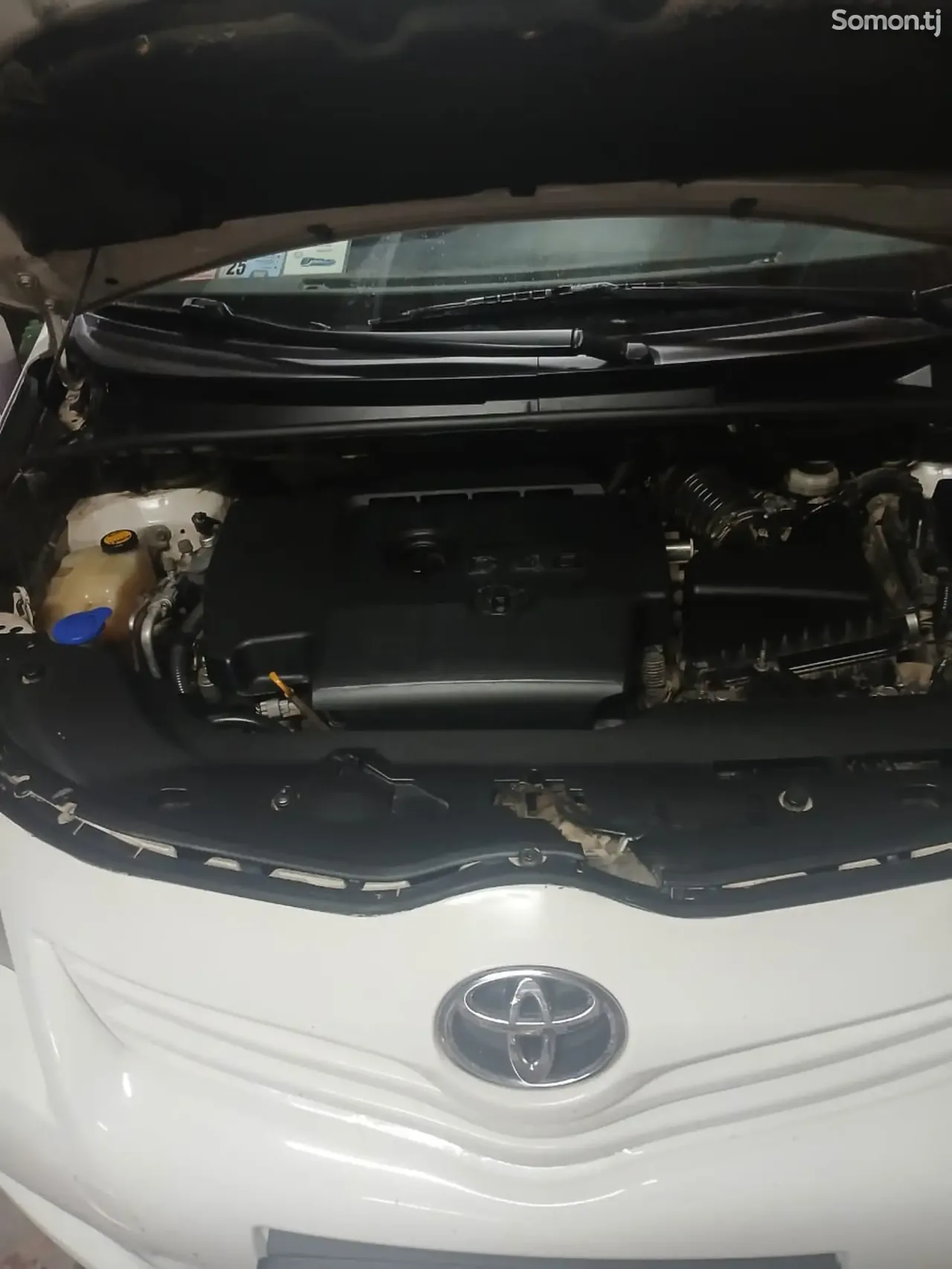 Toyota Verso 2009 · 2.0 MT