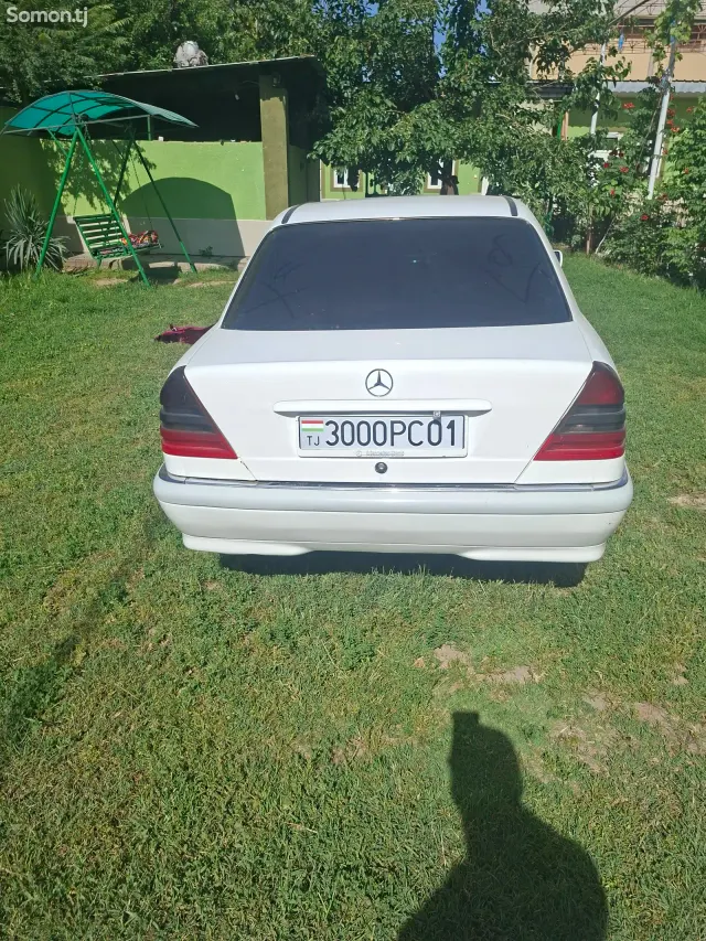Mercedes-Benz C class 1998 · 1.8 AT