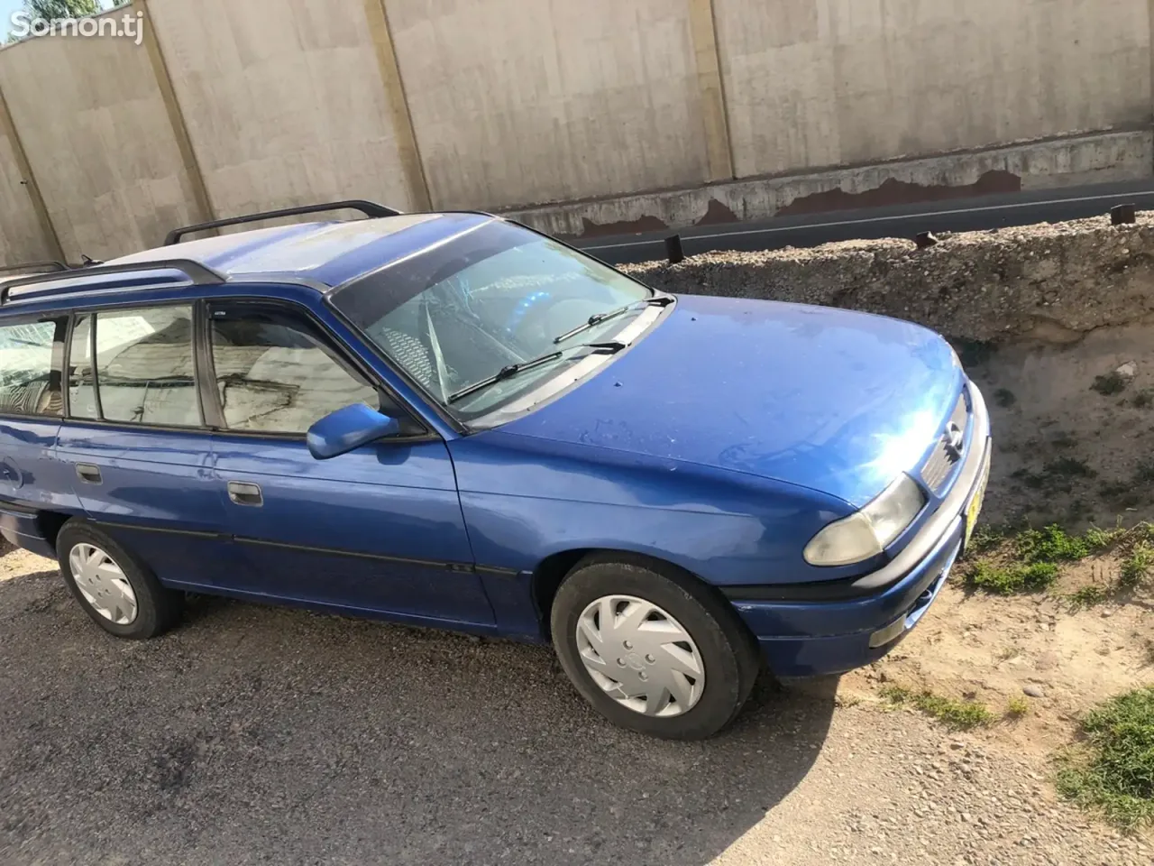 Opel Astra F 1996 · 1.6 MT
