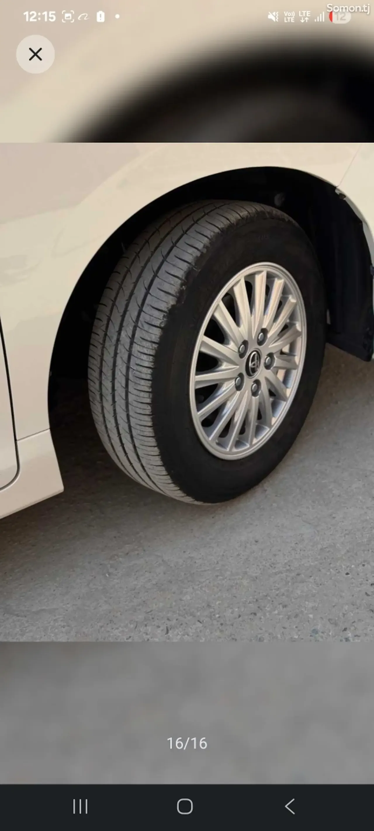 Toyota Voxy 2014 · 1.8 AT