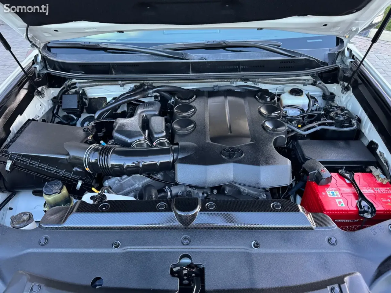 Toyota Land Cruiser Prado 2017 · 4.0 AT